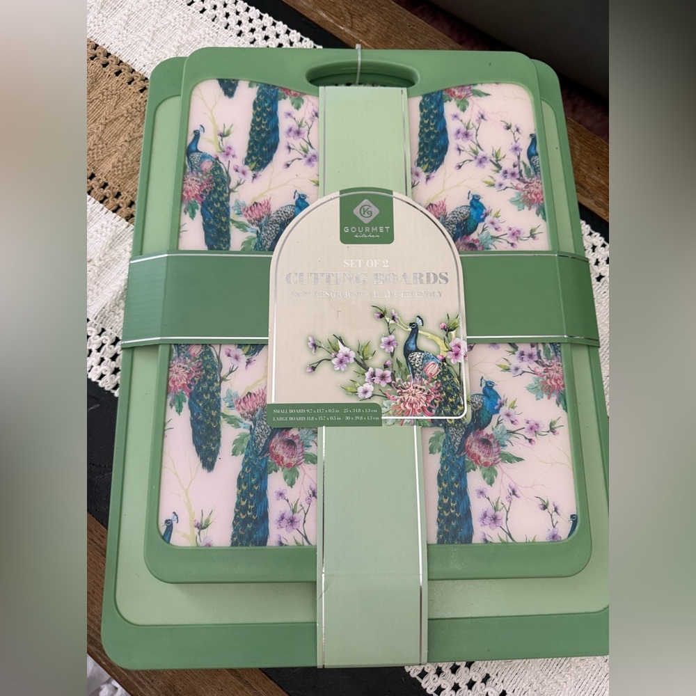Gourmet Green Cutting Board Set with Peacock Design